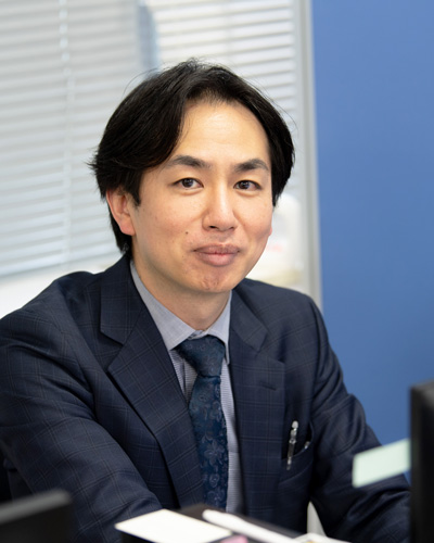 スタッフインタビュー